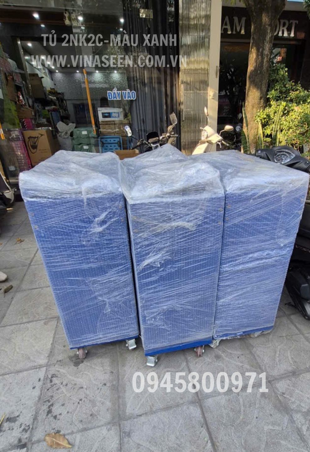 Tủ đựng dụng cụ đồ nghề 2 ngăn kéo 2 cánh, có vách treo dụng cụ.