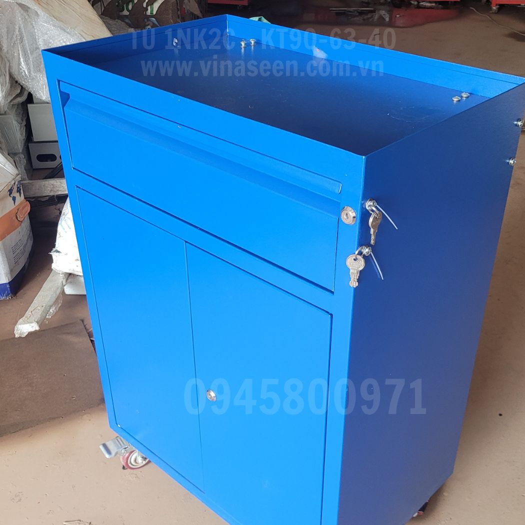 Tủ đựng dụng cụ đồ nghề 1 ngăn kéo 2 cánh, màu xanh, có vách treo dụng cụ.