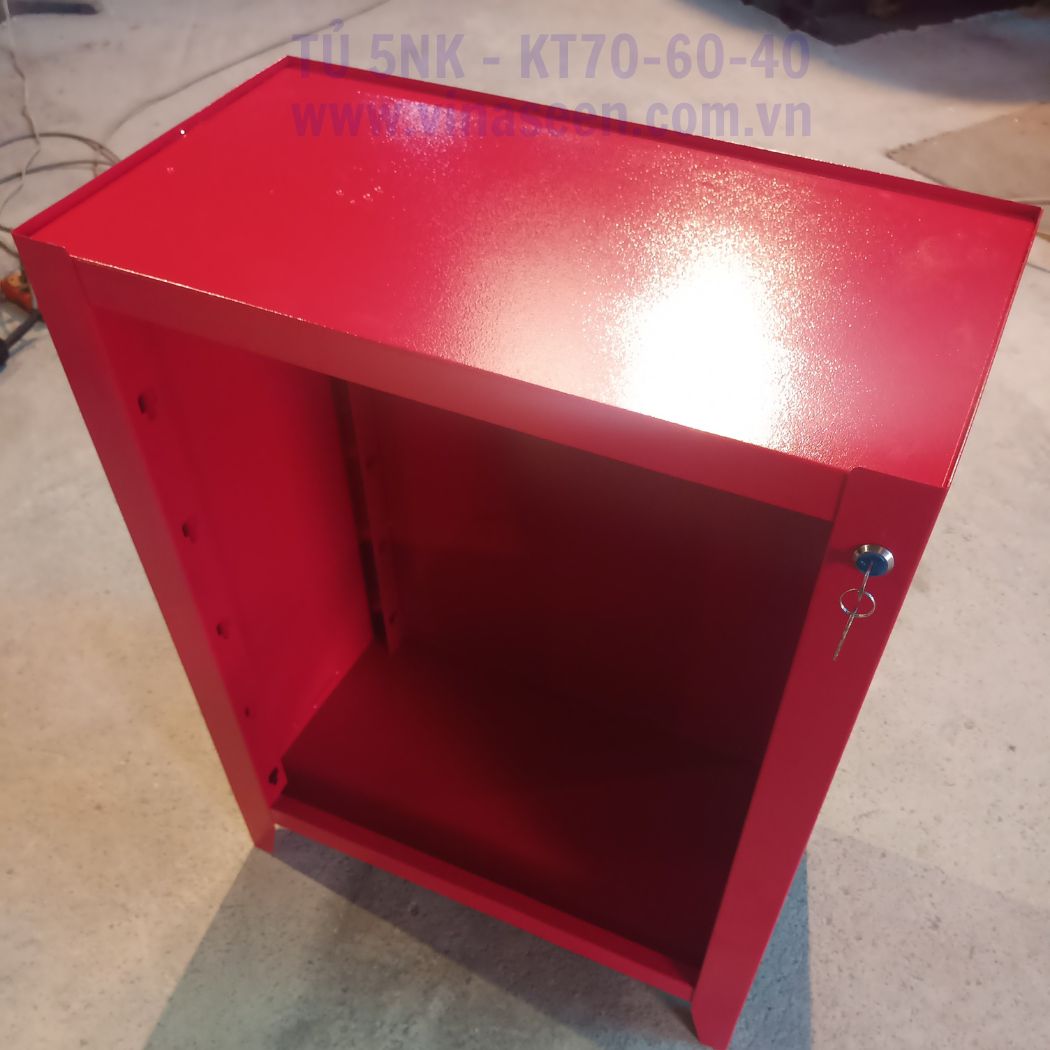 Tủ đựng dụng cụ đồ nghề 5 ngăn kéo, đặt cố định.