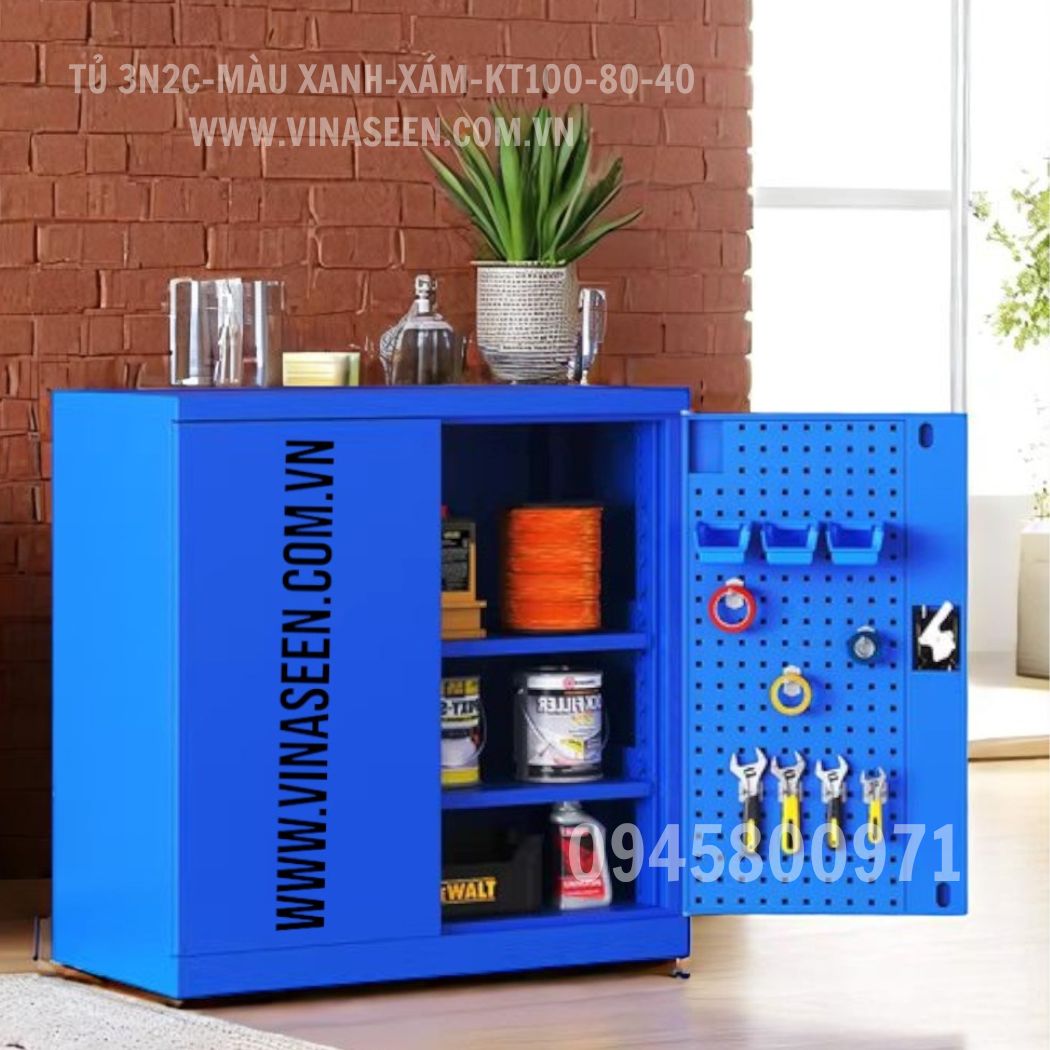 Tủ đựng dụng cụ đồ nghề 3 ngăn 2 cánh, màu xám - xanh, có vách treo dụng cụ, đặt cố định.
