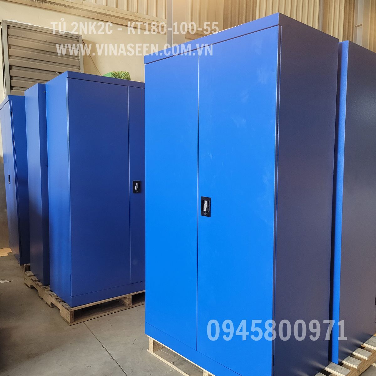 Tủ đựng dụng cụ đồ nghề 2 ngăn kéo 2 cánh, đặt cố định.