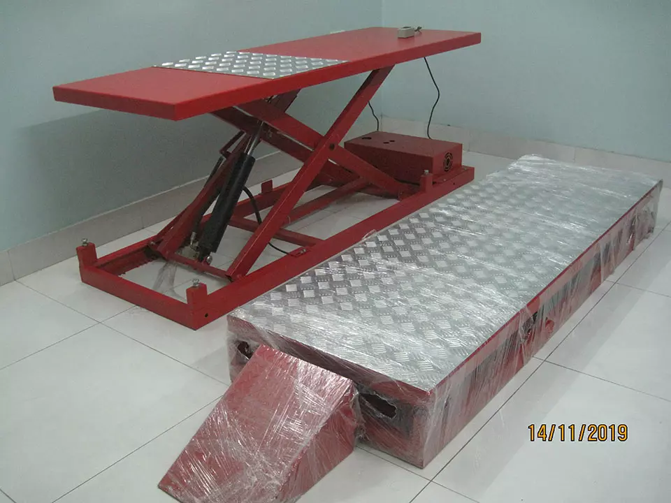 Bàn nâng xe máy điện thủy lực - Đặt nổi - VNS - LIFT150 - 175 N