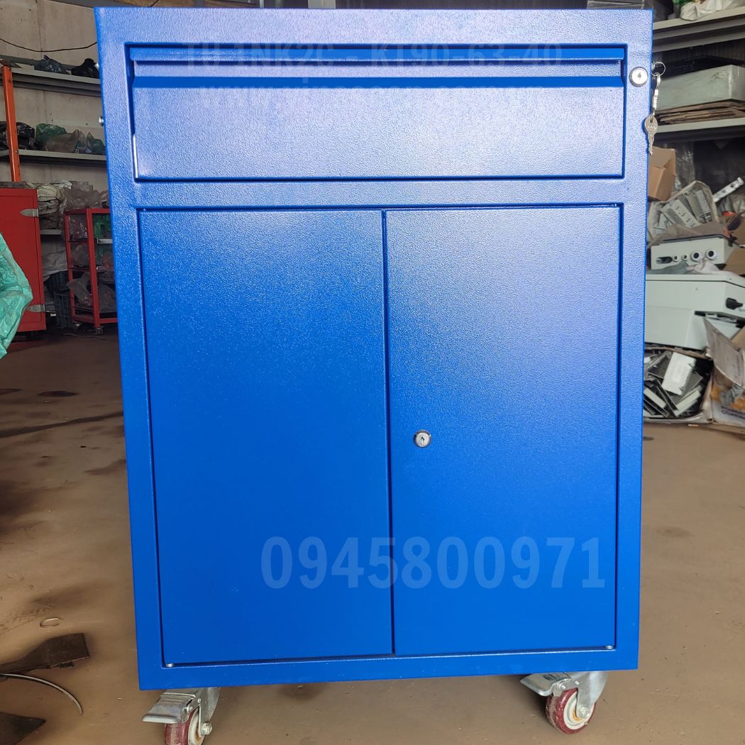 Tủ đựng dụng cụ đồ nghề 1 ngăn kéo 2 cánh, màu xanh, có vách treo dụng cụ.