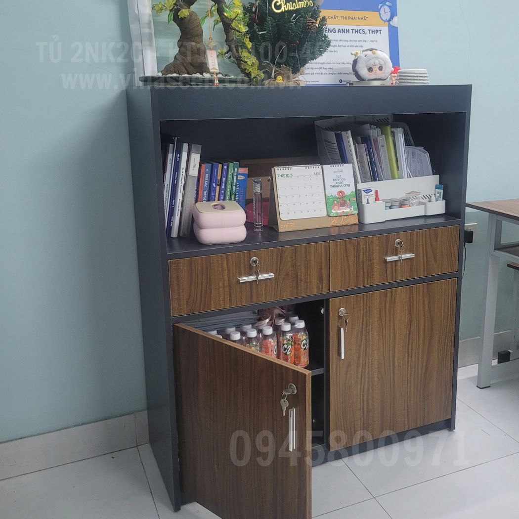 Tủ 2 ngăn kéo 2 cánh, màu xám, đặt cố định.