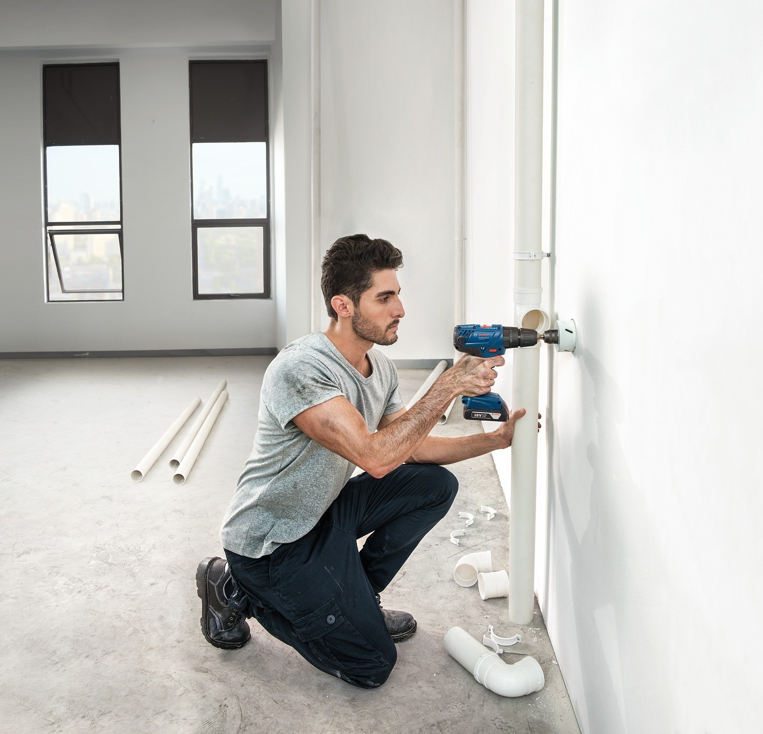 Máy khoan - bắt vít dùng pin Bosch GSB 180-LI Professional