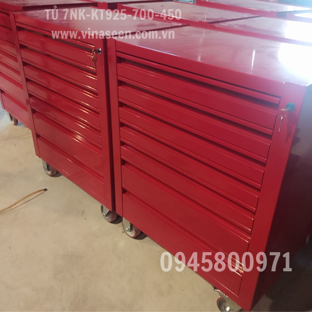 Tủ đựng dụng cụ đồ nghề 7 ngăn kéo, có bánh xe di chuyển.